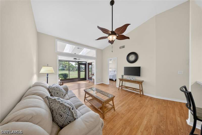 2 bedroom Attached at 13444 Onion Creek Ct, Villas Village, Fort Myers — photo 3
