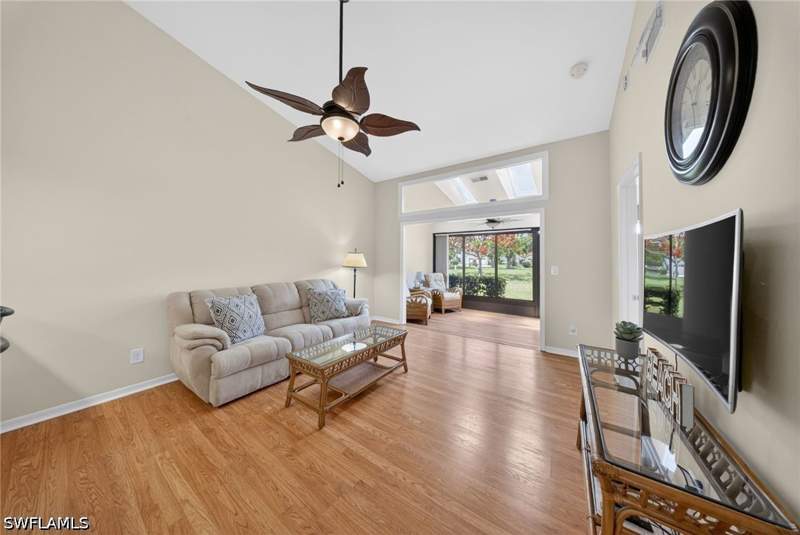 2 bedroom Attached at 13444 Onion Creek Ct, Villas Village, Fort Myers — photo 5