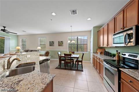 3712 Pino Vista Way 4, Estero FL - photo 10 of 38