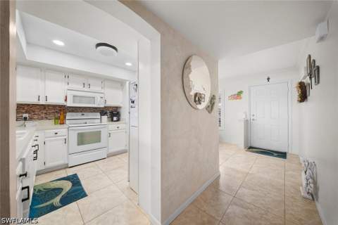 4622 SW 12th Pl 124, Cape Coral FL - photo 16 of 50