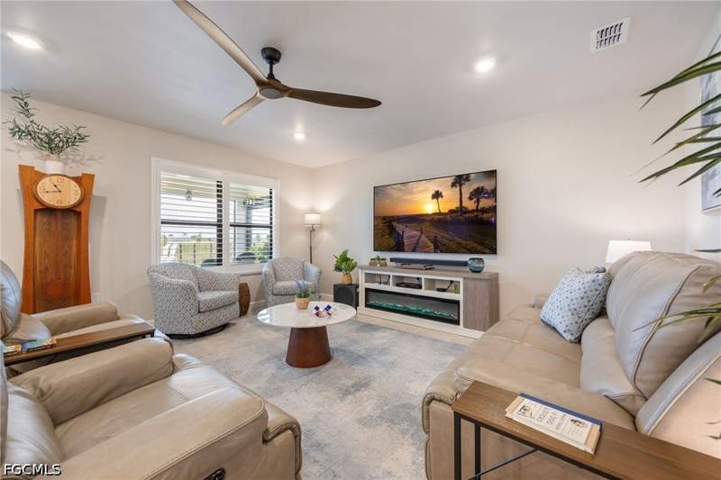 3 bedroom SingleFamilyResidence at 1243 Caloosa Cove Dr, Caloosa Cove, Labelle — photo 5