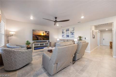1243 Caloosa Cove Dr, Labelle FL - photo 7 of 40