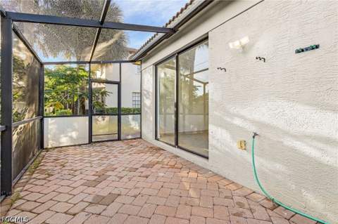 7542 Bristol Cir, Naples FL - photo 20 of 29