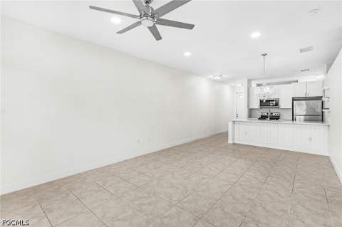 7542 Bristol Cir, Naples FL - photo 8 of 29