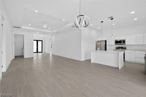 2441 NW 8th Ter, Cape Coral FL - photo 15 of 44