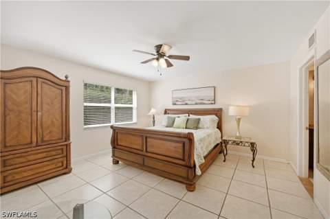4718 Via Carmen, Naples FL - photo 11 of 35
