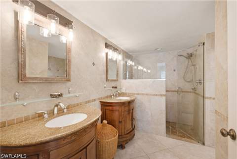 4718 Via Carmen, Naples FL - photo 12 of 35