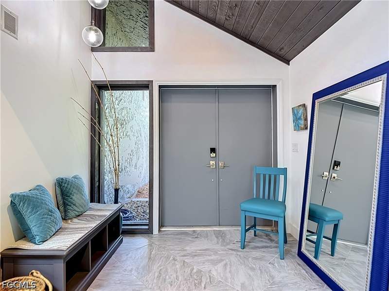 3 bedroom SingleFamilyResidence at 6284 Scott Ln, Villa South, Fort Myers — photo 4