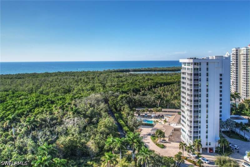 2 bedroom Condominium at 6361 Pelican Bay Blvd 202, St Lucia, Naples — photo 2