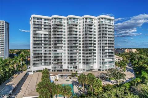 6361 Pelican Bay Blvd 202, Naples FL - photo 24 of 24