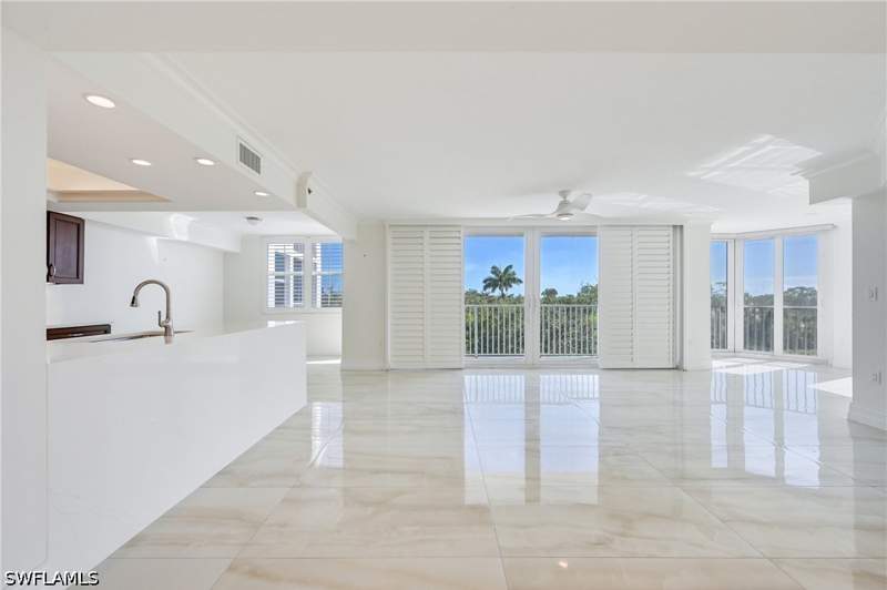 2 bedroom Condominium at 6361 Pelican Bay Blvd 202, St Lucia, Naples — photo 5