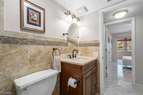 6102 Augusta Dr 207, Fort Myers FL - photo 20 of 42