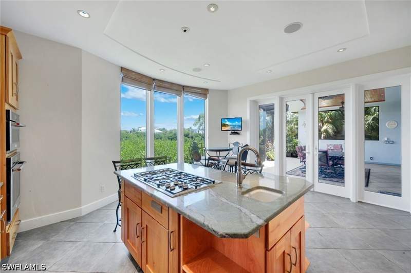 3 bedroom SingleFamilyResidence at 834 Hideaway Cir W, Hideaway Beach, Marco Island — photo 4