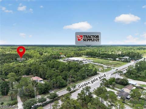 280 1st St NW, Naples FL - photo 8 of 45