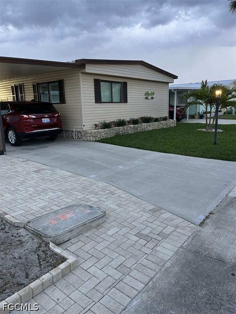 2 bedroom ManufacturedHome at 17920 Bryan Ct, Bayside Estates, Fort Myers Beach — photo 3