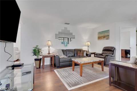 17280 Eagle Trce 6, Fort Myers FL - photo 8 of 47