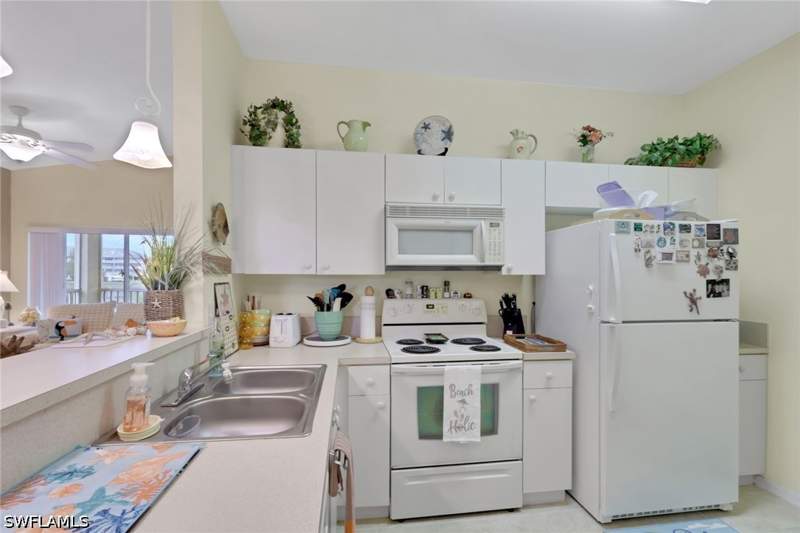 3 bedroom Condominium at 4236 Bellasol Cir 1021, Bellasol, Fort Myers — photo 4