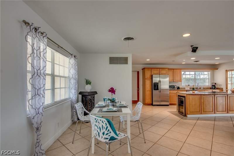 3 bedroom SingleFamilyResidence at 5359 Majestic Ct, Cape Coral, Cape Coral — photo 5