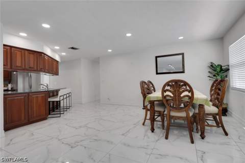 521 31st St SW, Naples FL - photo 7 of 37