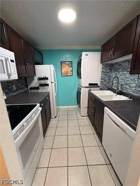 431 Van Buren St C7, Fort Myers FL - photo 9 of 22