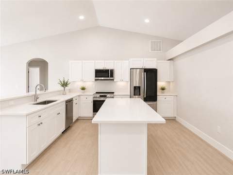 221 NW 29th Pl, Cape Coral FL - photo 10 of 33