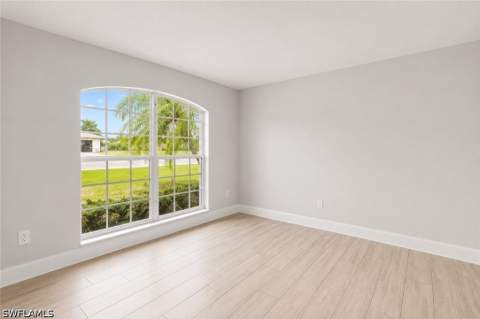 221 NW 29th Pl, Cape Coral FL - photo 7 of 33