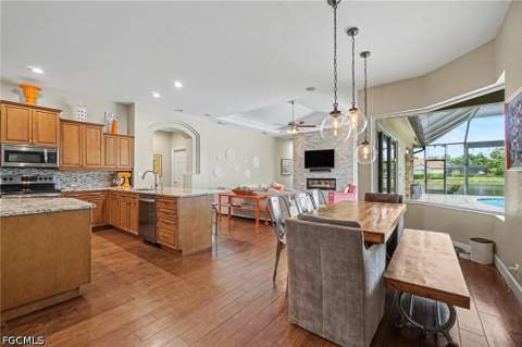 15220 Blackhawk Dr, Fort Myers FL - photo 13 of 32