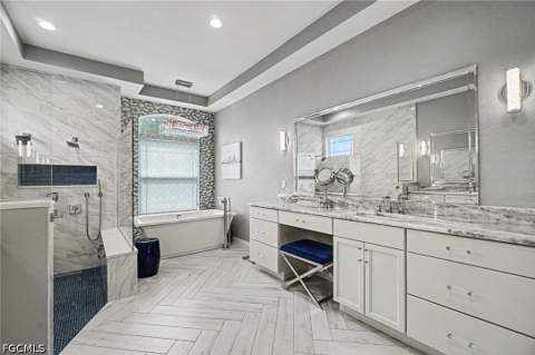 15220 Blackhawk Dr, Fort Myers FL - photo 15 of 32