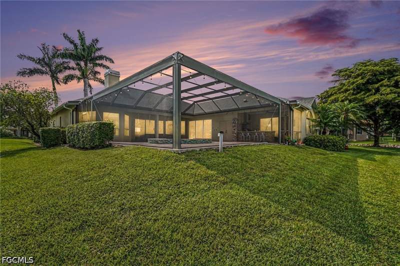 4 bedroom SingleFamilyResidence at 15220 Blackhawk Dr, Blackhawk, Fort Myers — photo 2