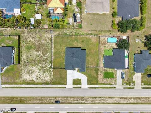914 Chiquita Blvd N, Cape Coral FL - photo 8 of 41