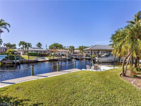 392 Snow Dr, Fort Myers FL - photo 21 of 49