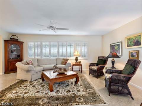 392 Snow Dr, Fort Myers FL - photo 9 of 49