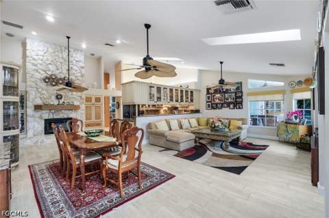 16861 Fox Den, Fort Myers FL - photo 21 of 50