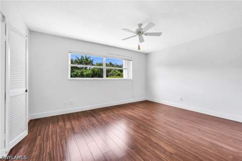 600 Valley Stream Dr D3, Naples FL - photo 16 of 19