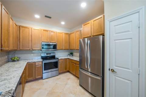 12199 Toscana Way 102, Bonita Springs FL - photo 8 of 29
