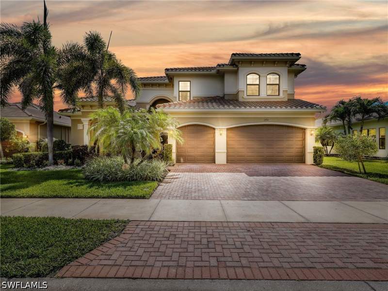 6 bedroom SingleFamilyResidence at 2756 Crystal WAY, RIVERSTONE, Naples — photo 1