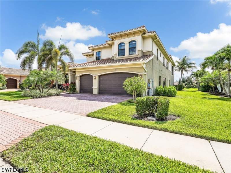 6 bedroom SingleFamilyResidence at 2756 Crystal WAY, RIVERSTONE, Naples — photo 3