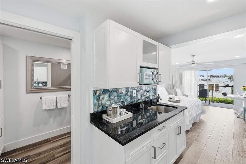 bedroom Condominium at 900 Broad Ave S 125, Cove Inn, Naples — photo 5