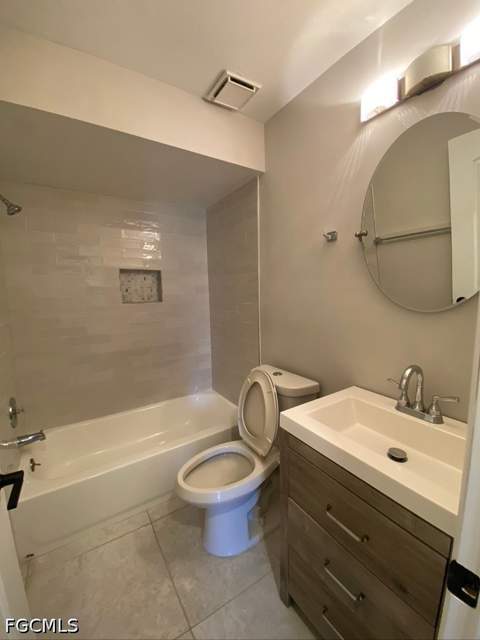 1425 SW 51st Ln 93, Cape Coral FL - photo 8 of 14