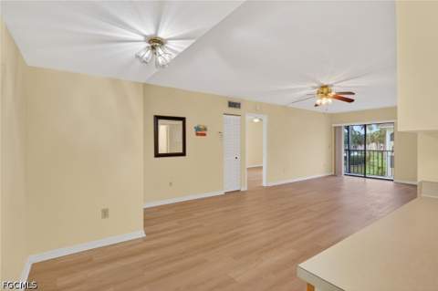 12481 McGregor Blvd 17, Fort Myers FL - photo 17 of 33