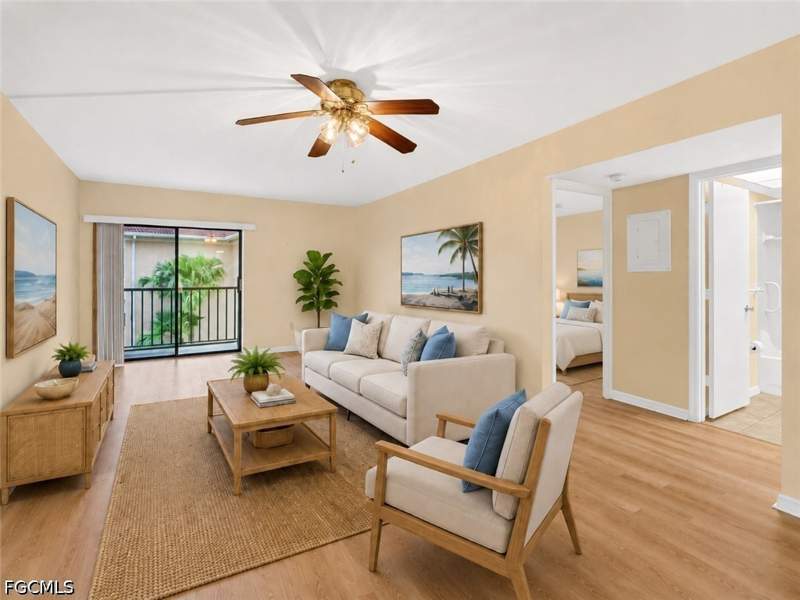2 bedroom Condominium at 12481 McGregor Blvd 17, Maple Gardens, Fort Myers — photo 5