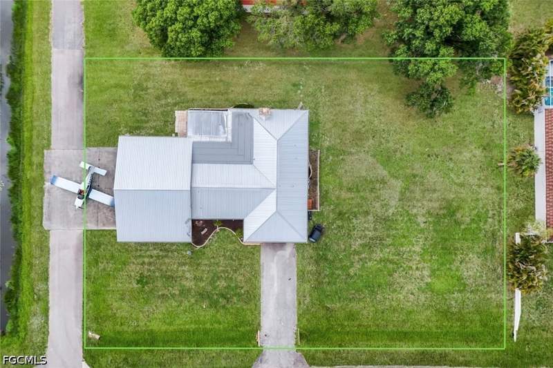 3 bedroom SingleFamilyResidence at 6711 Cadet Ave, Buckingham Air Park, Fort Myers — photo 5