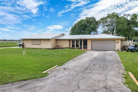 6711 Cadet Ave, Fort Myers FL - photo 7 of 42