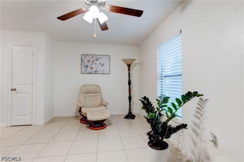 816 Lystra Ave, Fort Myers FL - photo 12 of 36