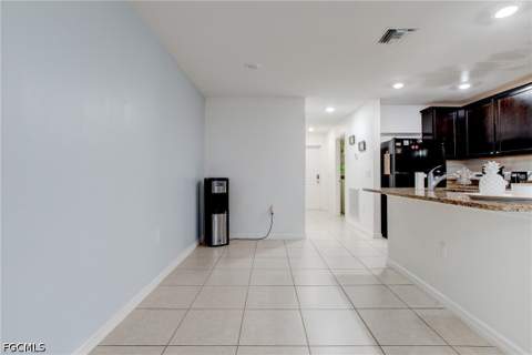 816 Lystra Ave, Fort Myers FL - photo 14 of 36