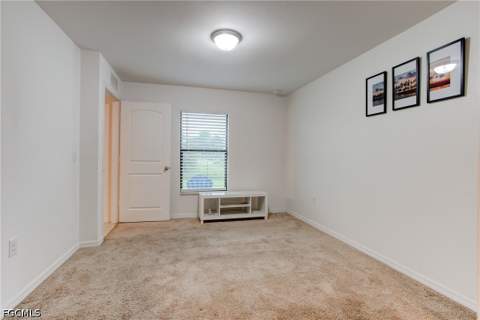 816 Lystra Ave, Fort Myers FL - photo 23 of 36