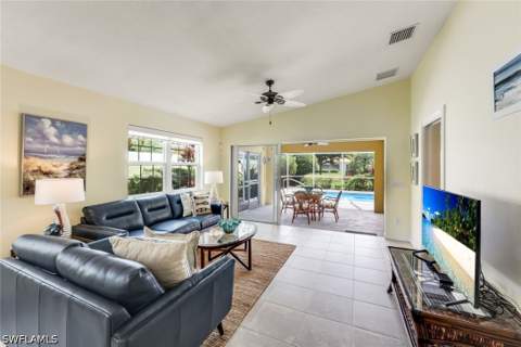 28179 Islet Trl, Bonita Springs FL - photo 16 of 39