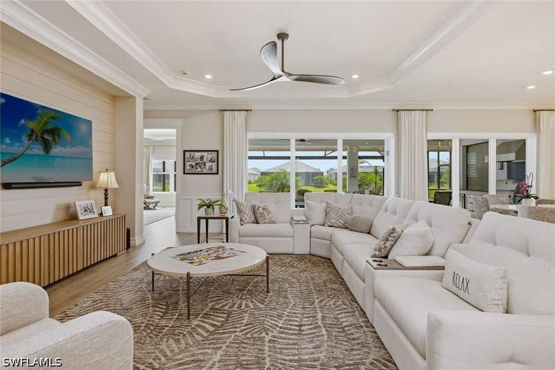 3 bedroom SingleFamilyResidence at 15848 Triesta Ln, Esplanade By The Islands, Naples — photo 2