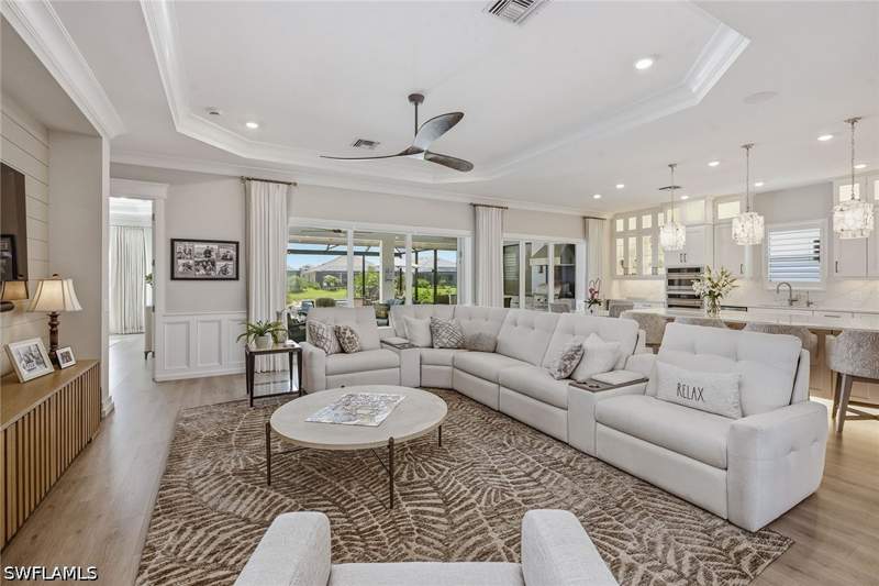 3 bedroom SingleFamilyResidence at 15848 Triesta Ln, Esplanade By The Islands, Naples — photo 4