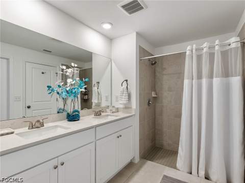 3801 Treasure Oak Way, Fort Myers FL - photo 20 of 39